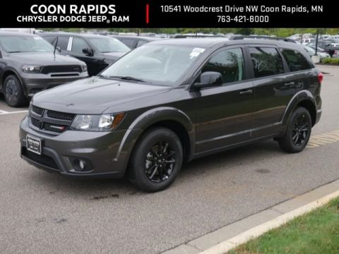 New 2019 Dodge Journey SE